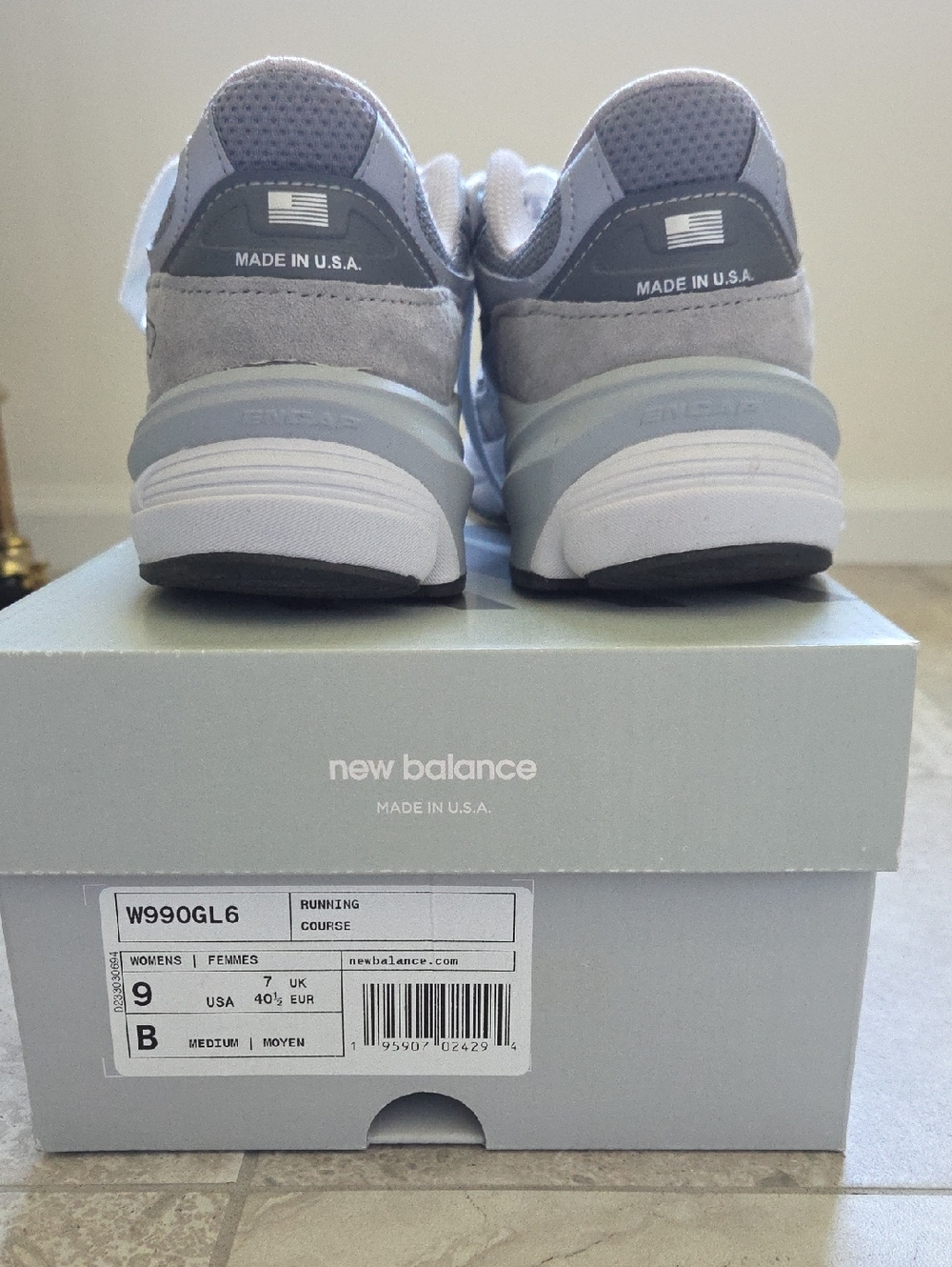 WORN ONCE New Balance W990GL6 Grey Suede & Mesh Running Sneakers